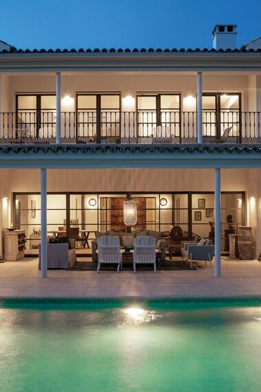 SlimLine 38 Ferro Windows - Villa Private House San Roque located inSpain