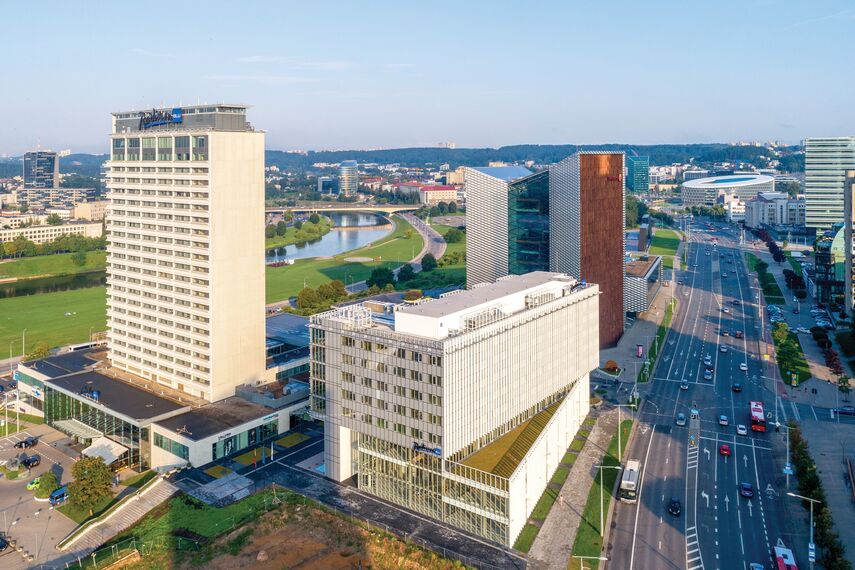 CW 50-HI Façades - Residental/Project Radisson Blu located in Vilnius, Lithuania