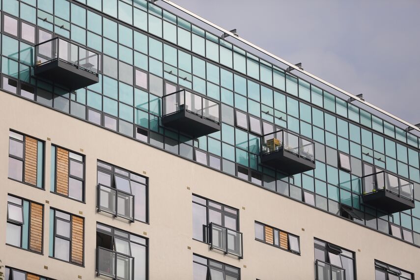 Vision 50 Doors, ConceptWall 50 Façades, ConceptSystem 68 Doors and ES 50 Windows - Apartmentcomplex Enfield Central located in Enfield, United Kingdom