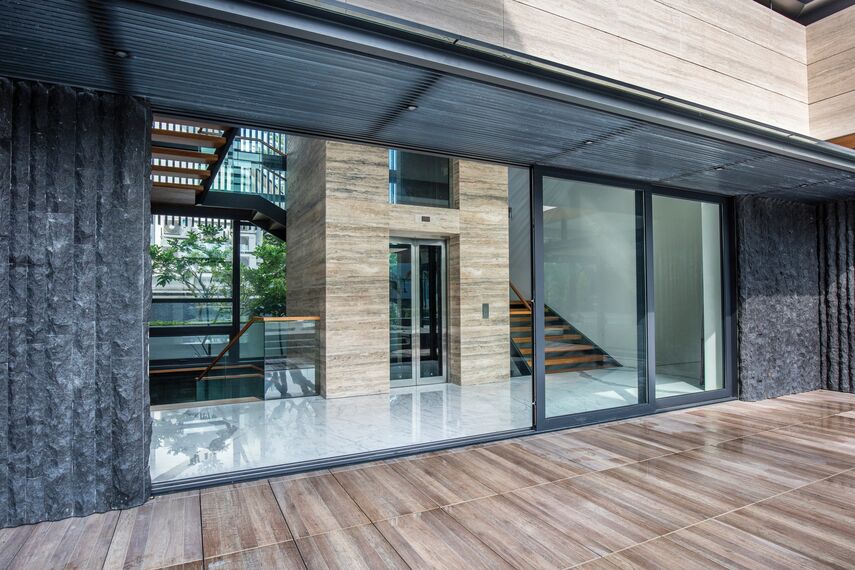 ConceptSystem 59 Windows and CP 96 Sliding & Folding - Villa 11 Sunridge Park located inSingapore