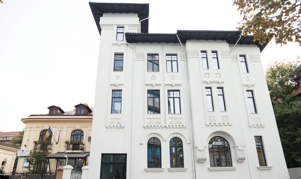 CS 38-SL (c) Cancelled Systems - Villa Polona Building located in Bucharest, Romania