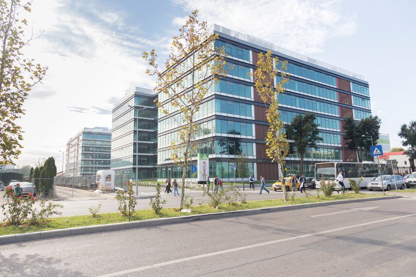 CS 86-HI (c) Cancelled Systems and CW 65-EF/HI Façades - Business center Oregon Park located in Bucharest, Romania