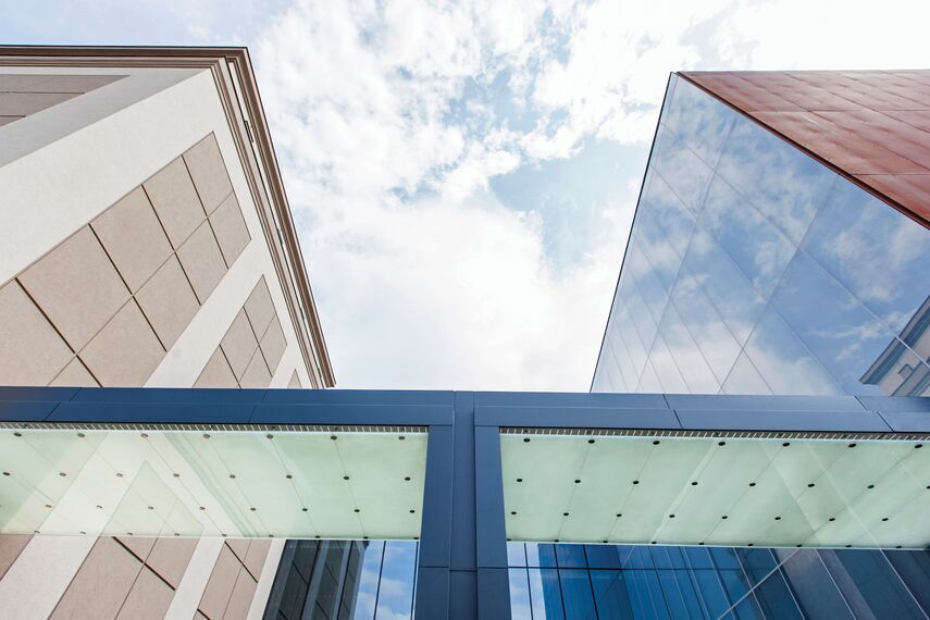 CS 86-HI (c) Cancelled Systems, ConceptSystem 59Pa Windows and CW 50-SC Façades - Entertainment Casino Olomouc located in Olomouc, Czech Republic