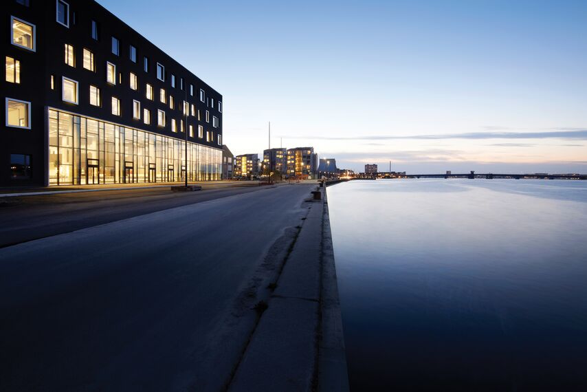 ConceptWall 50 Façades and ConceptSystem 77 Doors - College/University Campus University Aalborg located in Aalborg, Denmark