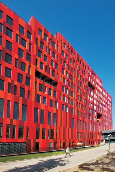 CS 86-HI (c) Cancelled Systems and CW 50-SC Façades - Business center Lapishan located in Istanbul, Turkey