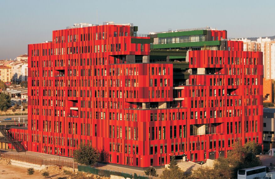 CS 86-HI (c) Cancelled Systems and CW 50-SC Façades - Business center Lapishan located in Istanbul, Turkey