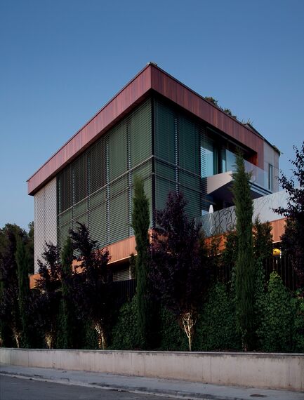 ConceptWall 60 Façades and ConceptPatio 130 Sliding & Folding - Private House El Papiol located in Barcelona, Spain