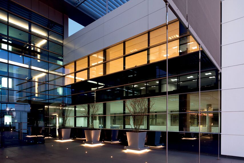 EcoSystem 50 Doors, ConceptSystem 77 Windows, ConceptSystem 77 Doors, EcoSystem 50 Windows and ConceptWall 50 Façades - Ferbocar located in Madrid, Spain