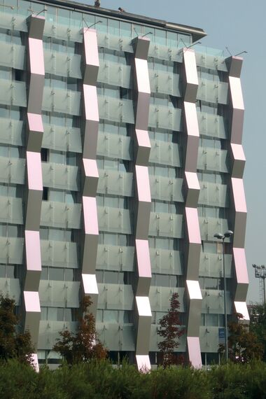 ConceptWall 60 Façades and CS 86-HI (c) Cancelled Systems - Apartmentcomplex Apartments Famagosta located in Milan, Italy