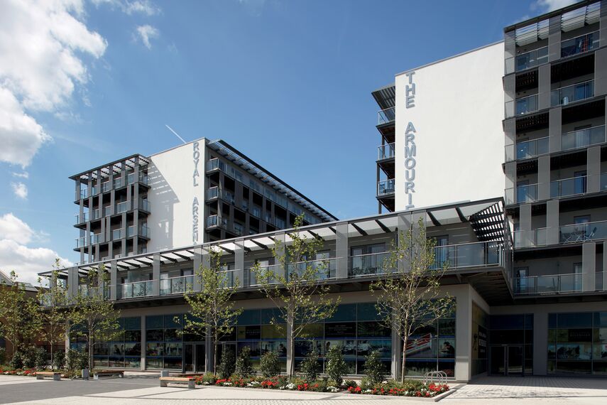 ConceptWall 50 Façades - Apartmentcomplex The Armouries located in London, United Kingdom