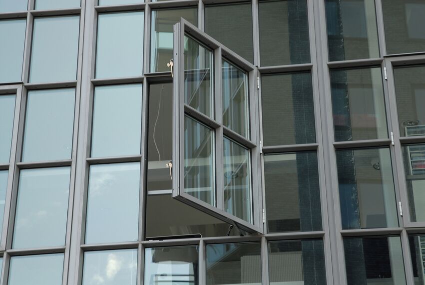 ConceptSystem 68 Doors, CS 38-SL (c) Cancelled Systems, ConceptWall 50 Façades, CS 38-SL (c) Cancelled Systems and ConceptSystem 68 Windows - Office building De Drie Rivieren located in Ridderkerk, The Netherlands