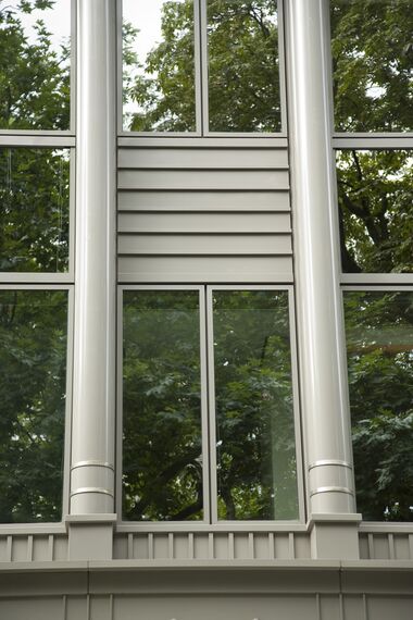 ConceptWall 86 Façades - Office building Square De Meeus located in Brussels, Belgium