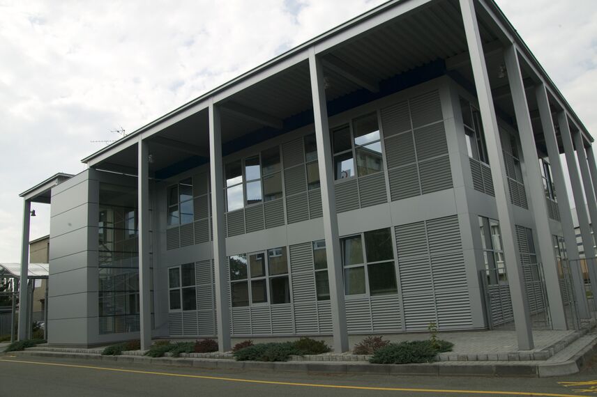 ConceptWall 50 Façades - Office building Vodovody a kanalizace located in Hradec Kralove, Czech Republic