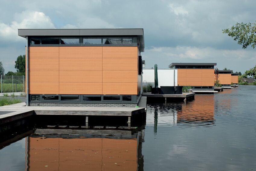 CP 96 Sliding & Folding - Villa Watervilla's located in Wilnis, The Netherlands