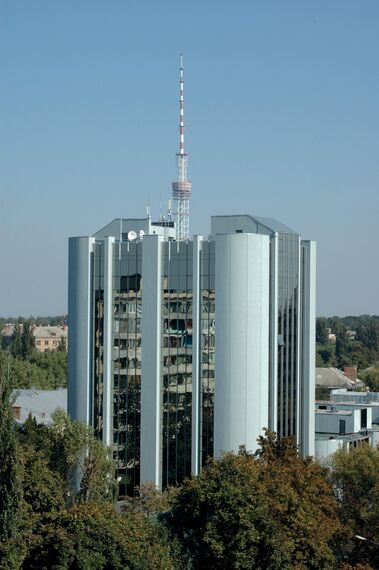 ConceptWall 50 Façades - Office building BS NII FermMash Degtjarivska str 62 located in Kiev, Ukraine