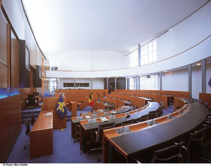 ConceptWall 50 Façades - Office building Brussels Parliament located in Brussels, Belgium