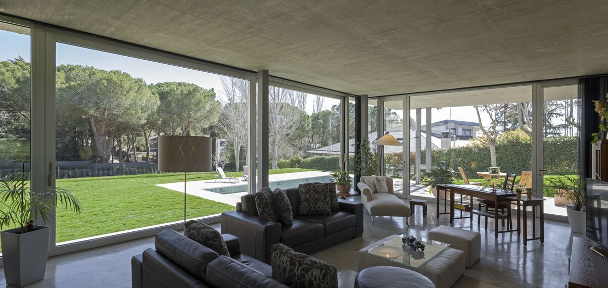 MasterLine 8 Windows - Private House Las Lomas located in Madrid, Spain