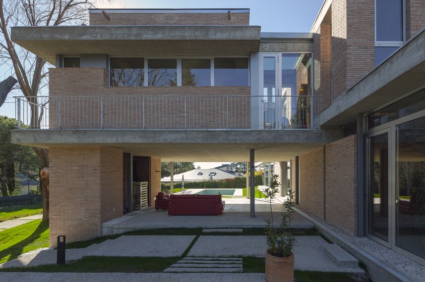 MasterLine 8 Windows and ConceptPatio 155 Sliding & Folding - Villa Private House Las Lomas located in Madrid, Spain