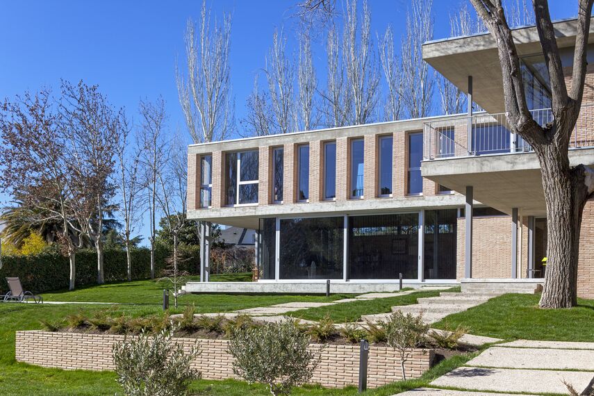 MasterLine 8 Windows - Private House Las Lomas located in Madrid, Spain