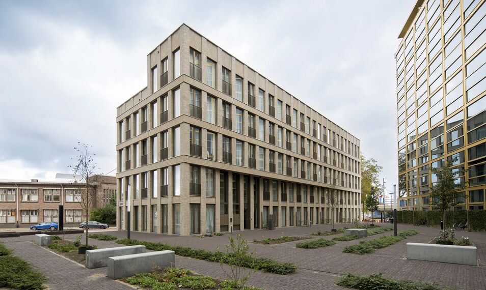 SlimLine 38 Doors - Apartmentcomplex Victoria Court Eindhoven located in Eindhoven, The Netherlands