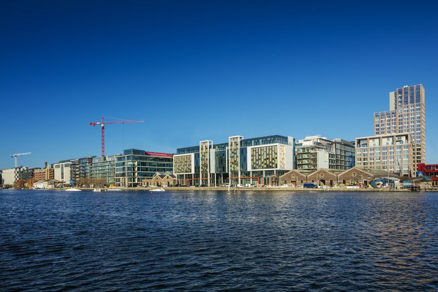 ConceptWall 50 Façades and ConceptSystem 77 Doors - Office building The Reflector located in Dublin, Ireland