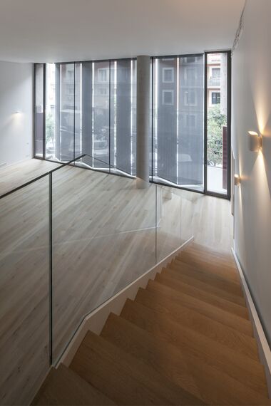 HiFinity Sliding & Folding and CS 77 Hidden Vent Windows - Apartmentcomplex Lagasca 99 located in Madrid, Spain