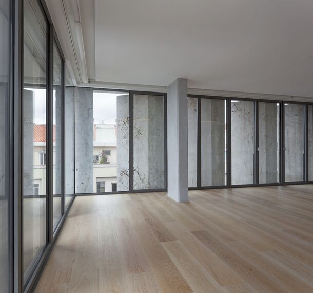 HiFinity Sliding & Folding and CS 77 Hidden Vent Windows - Apartmentcomplex Lagasca 99 located in Madrid, Spain