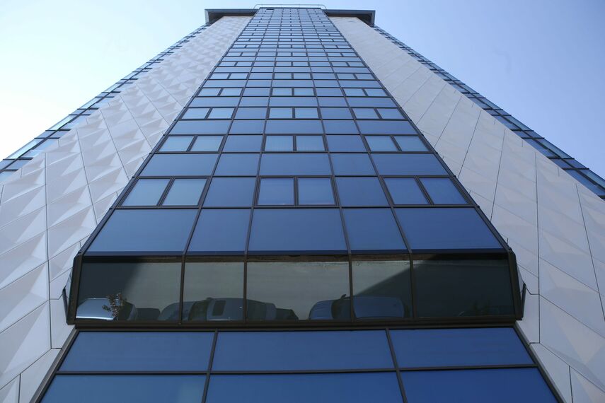 SlimLine 38 Windows, HiFinity Sliding & Folding, RB Glass Complementary Systems and CW 50-HI Façades - Apartmentcomplex Diamond 1 located in Sofia, Bulgaria