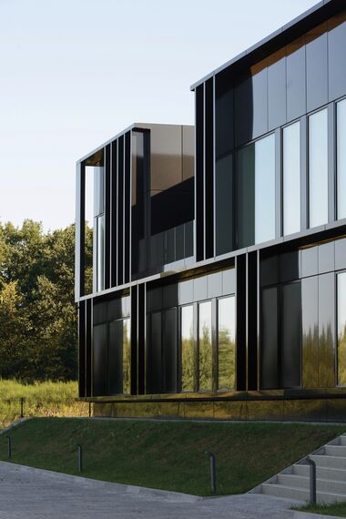 ConceptSystem 59Pa Windows, ConceptPatio 155 Sliding & Folding and CW 50-HI Façades - Office building Pivexin Technology Headquarter located in Babice, Poland