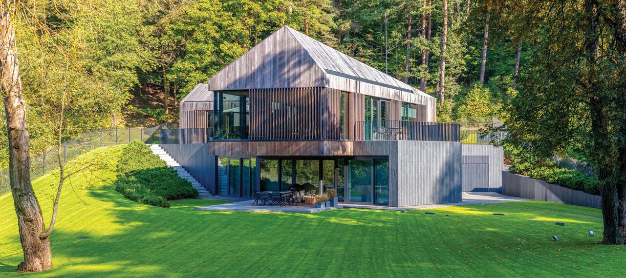 CS 86-HI (c) Cancelled Systems and CW 50-HI Façades - Valley Villa located in Vilnius, Lithuania
