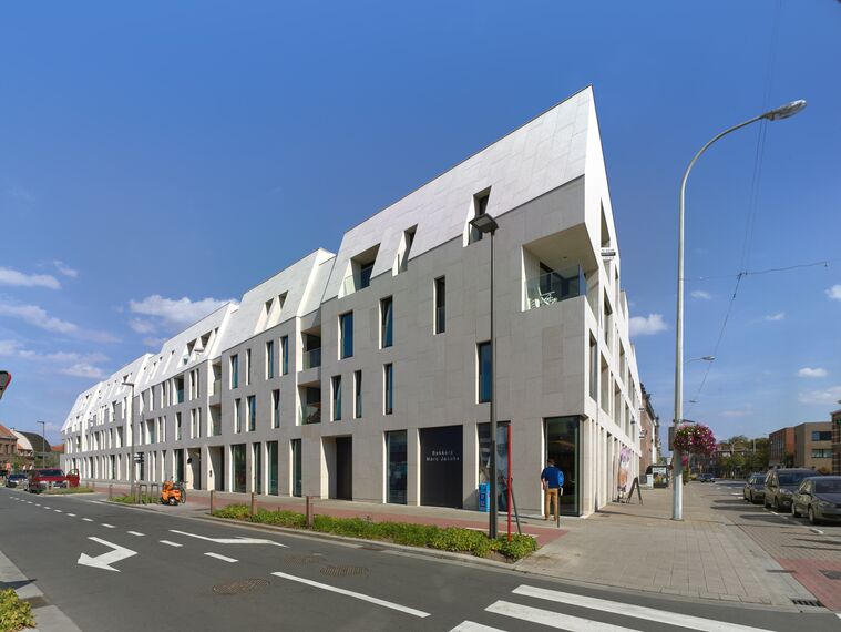 ConceptSystem 77 Doors, ConceptPatio 130 Sliding & Folding, CW 50 Standard Façades and CW 50 Façades - Residental/Project Annonciaden located in Wijnegem, Belgium