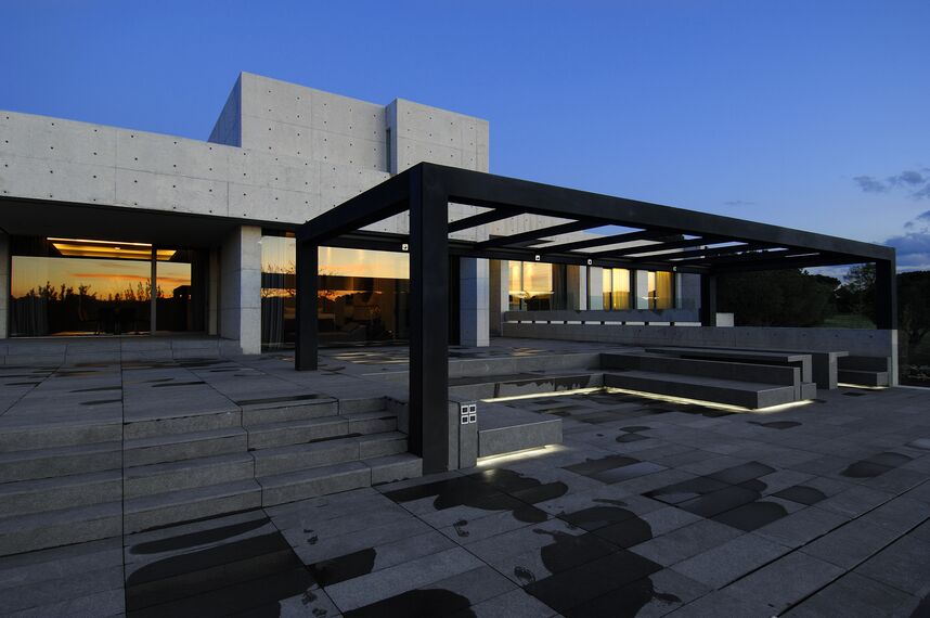 ConceptPatio 155 Sliding & Folding and CS 68 Hidden Vent Windows - Villa Concrete House located in Madrid, Spain