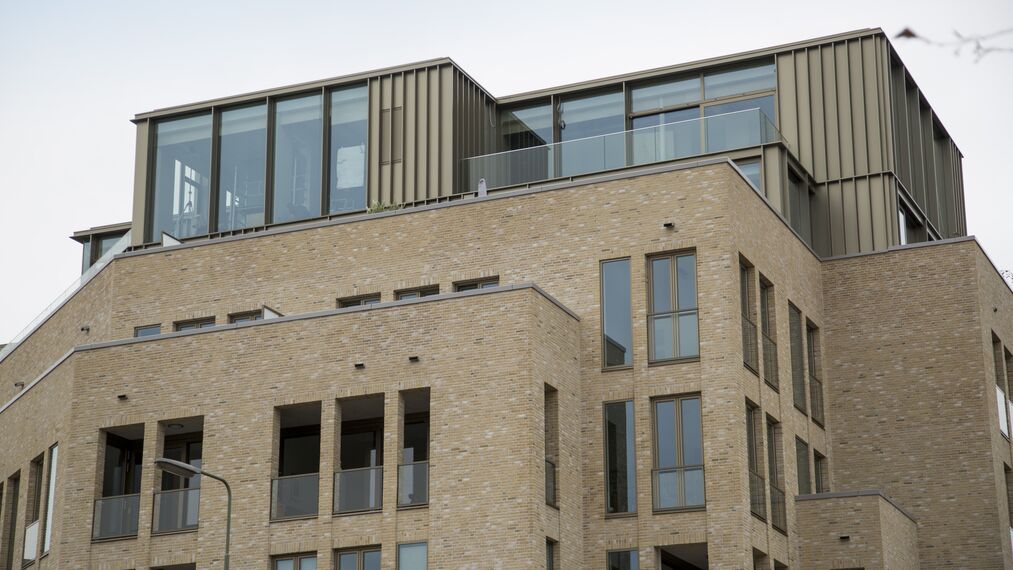 SlimLine 38 Windows, CS 59 Automatic Door Doors, CS 77 Standard Doors and CS 77 Doors - Appartments at Emmaplein located in 's Hertogenbosch, The Netherlands