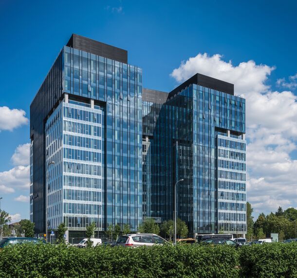 CW 50-HI Façades and CW 50-SC Façades - Office building West Station located in Warsaw, Poland