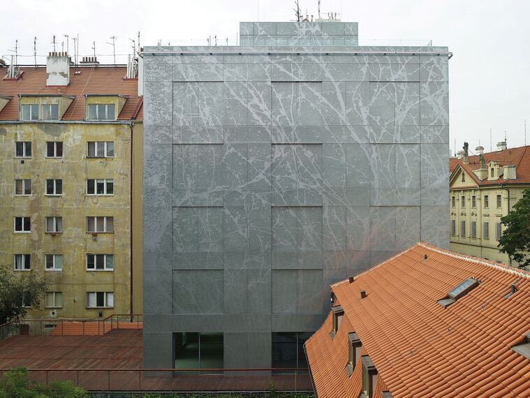 HiFinity Sliding & Folding - Apartmentcomplex Old town court Prague (Obecní Dvůr) located in Prague, Czech Republic