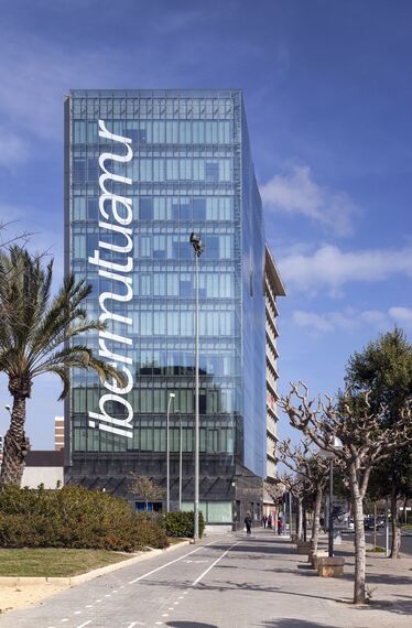 CW 50-SC Façades - Office building Ibermutuamur located in Alicante, Spain