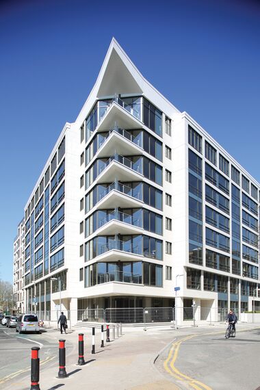 EcoSystem 50 Windows, Vision 50 Doors and ConceptWall 50 Façades - Apartmentcomplex Kingston Heights located in London, United Kingdom