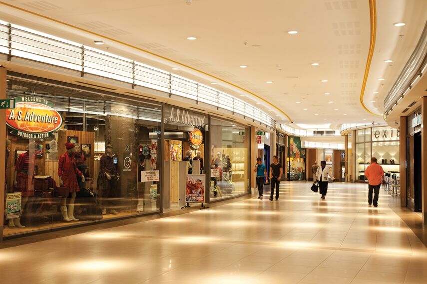 BriseSoleil 100 Solar Shading - Shopping centre Toison d'Or located in Brussels, Belgium