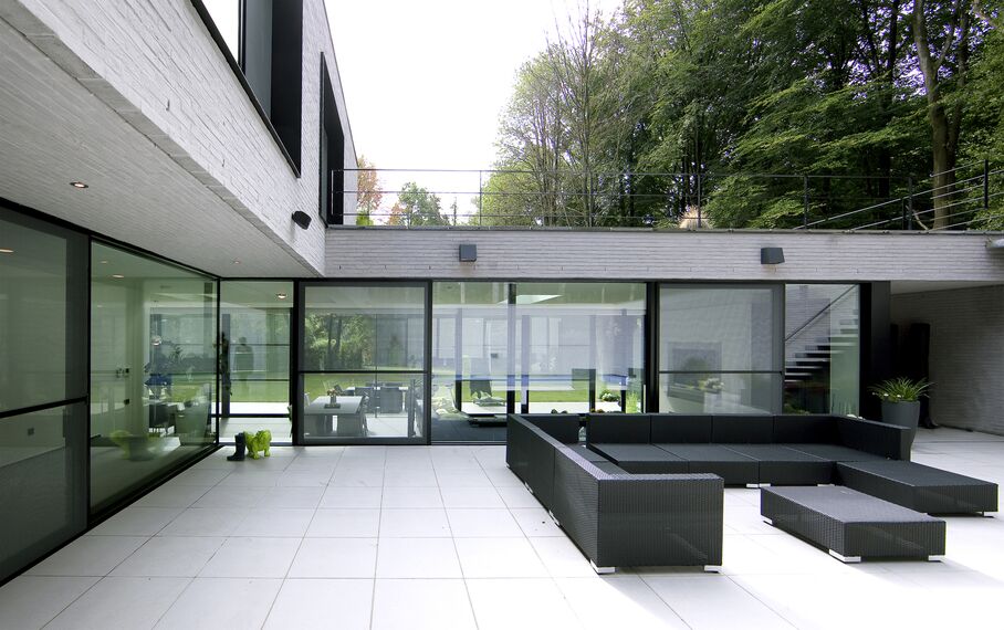 ConceptPatio 155 Sliding & Folding, ConceptSystem 77 Doors and ConceptSystem 77 Windows - House Private House Holsbeek 3 located in Holsbeek, Belgium