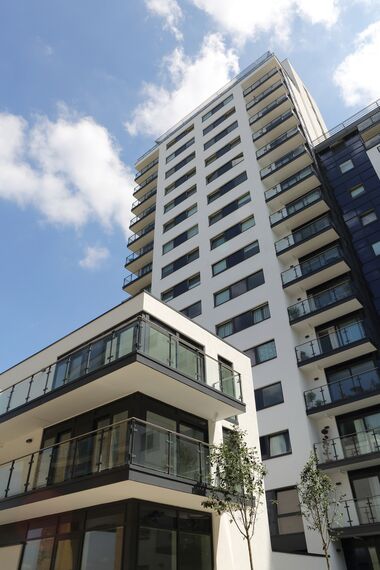 CS 38-SL (c) Cancelled Systems, ConceptSystem 77 Windows, ConceptPatio 130 Sliding & Folding, Vision 50 Doors and ConceptWall 50 Façades - Apartmentcomplex Paynes & Borthwick located in London, United Kingdom