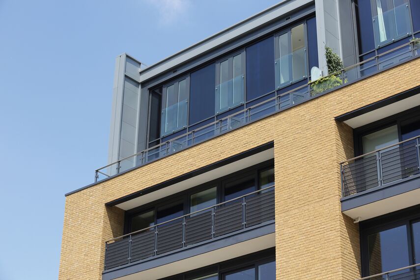 CS 38-SL (c) Cancelled Systems, ConceptSystem 77 Windows, ConceptPatio 130 Sliding & Folding, Vision 50 Doors and ConceptWall 50 Façades - Apartmentcomplex Paynes & Borthwick located in London, United Kingdom