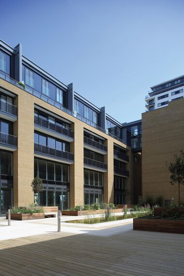 CS 38-SL (c) Cancelled Systems, ConceptSystem 77 Windows, ConceptPatio 130 Sliding & Folding, Vision 50 Doors and ConceptWall 50 Façades - Apartmentcomplex Paynes & Borthwick located in London, United Kingdom