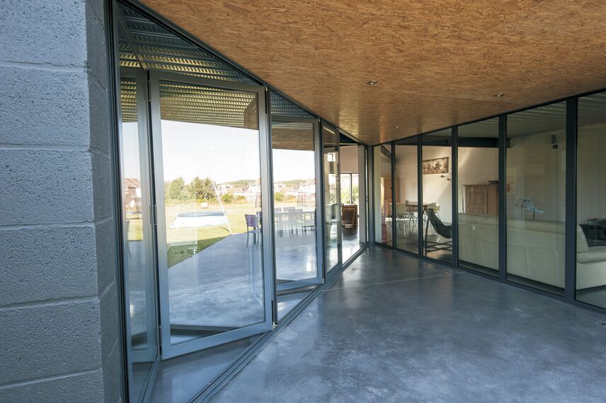 ConceptDoor 50 Doors, ThermoSystem 57 Windows, ConceptPatio 130 Sliding & Folding, CP 50 Sliding & Folding and ConceptFolding 77 Sliding & Folding - House Private House Anstaing located inFrance