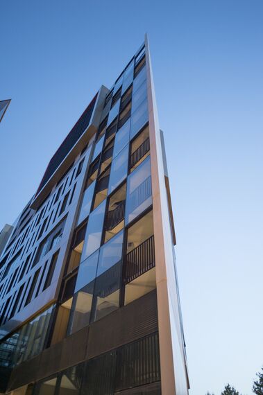 ConceptDoor 50 Doors, ThermoSystem 57 Windows and CW 50-SG Façades - Oz'One located in Montpellier, France