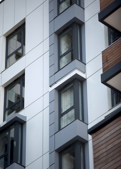 ConceptPatio 130 Sliding & Folding - Apartmentcomplex Greenwich Peninsula located in Greenwich, United Kingdom