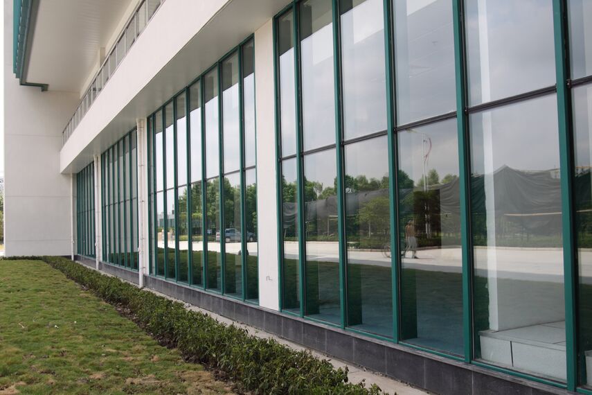 ConceptWall 60 Façades and BriseSoleil 100 Solar Shading - Sports centre Shanghai Qizhong Tennis Centre located in Shanghai, China