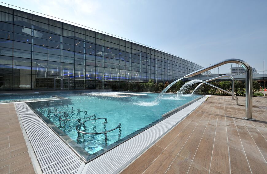 ConceptWall 50 Façades - Swimming pool Vitam' Parc Neydens located in Neydens, France