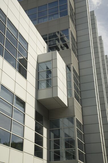 ConceptWall 50 Façades - Research/Engineering centre Laboratorium St Luc located in Brussels, Belgium