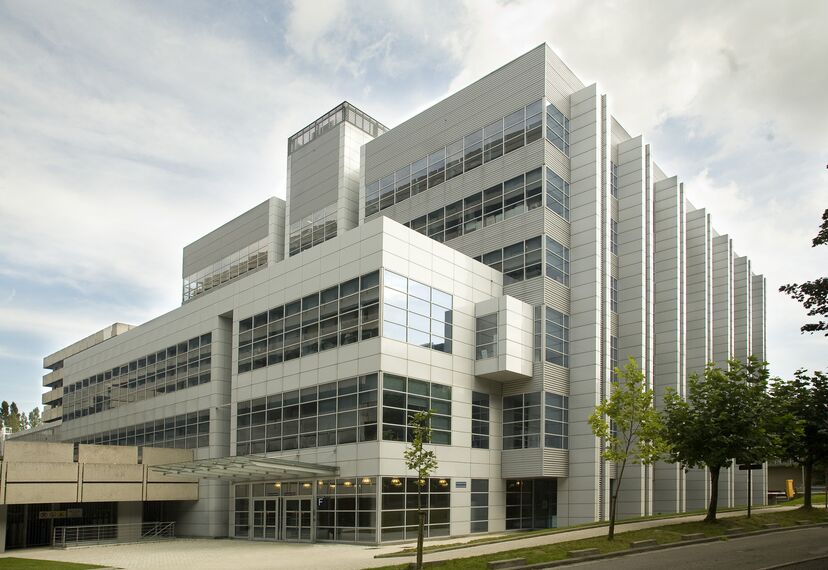 ConceptWall 50 Façades - Research/Engineering centre Laboratorium St Luc located in Brussels, Belgium