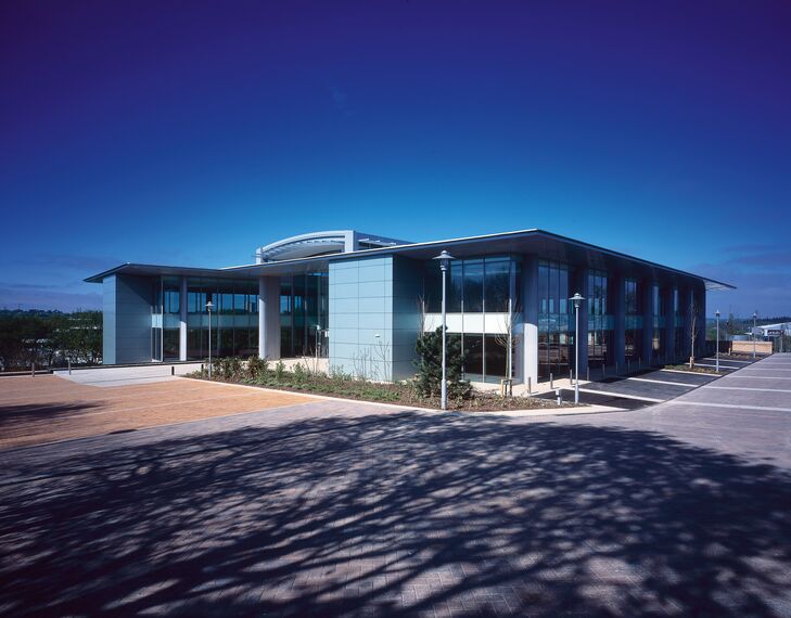 ConceptWall 50 Façades - Office building Vertex (Chineham Court) located in Basingstoke, United Kingdom